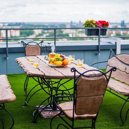 Skyhouse Riga Amazing Penthouse And Spa Экстерьер фото