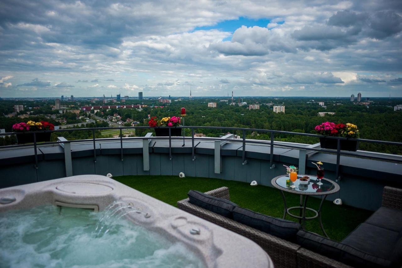 Skyhouse Riga Amazing Penthouse And Spa Экстерьер фото