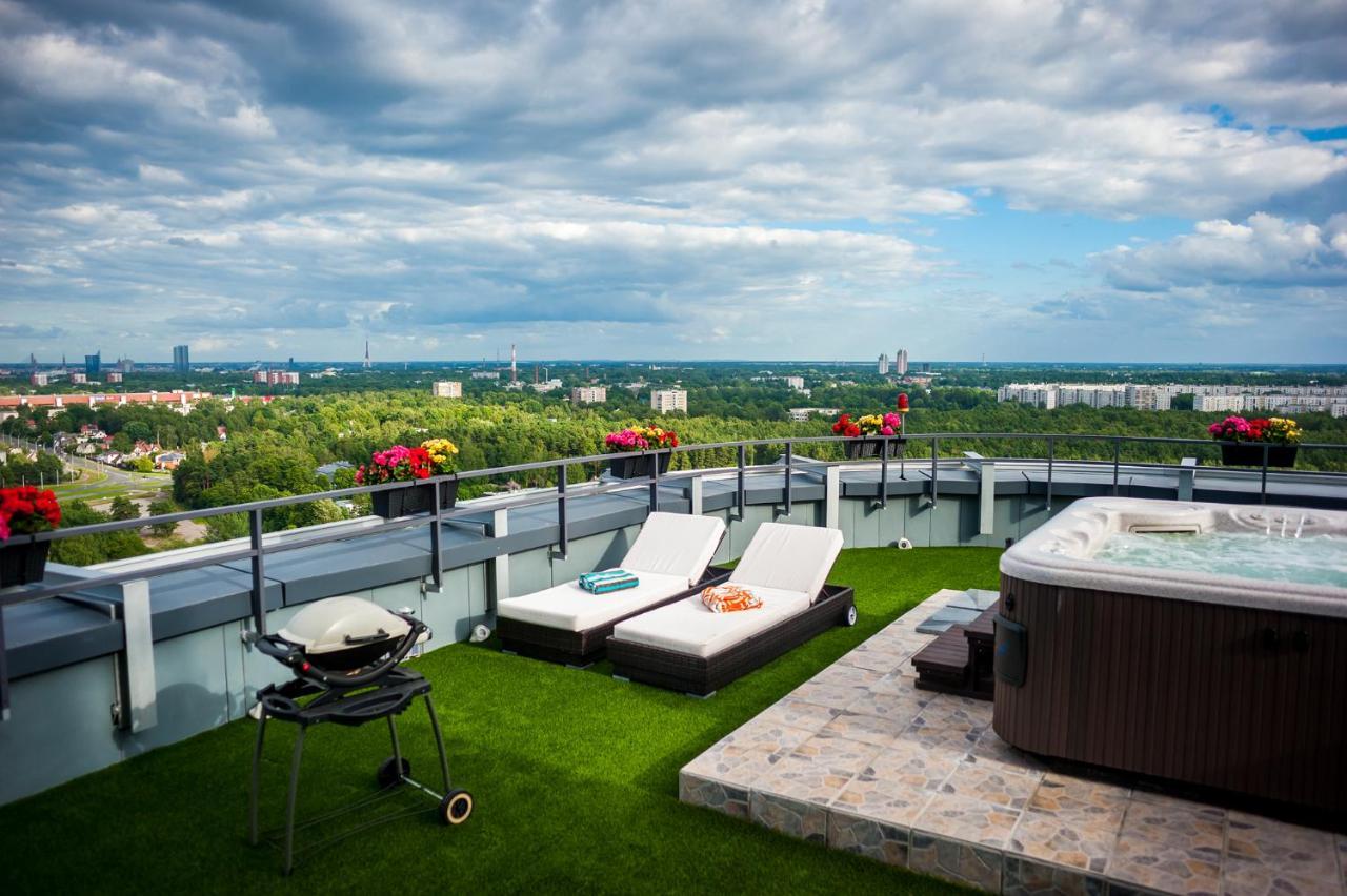 Skyhouse Riga Amazing Penthouse And Spa Экстерьер фото