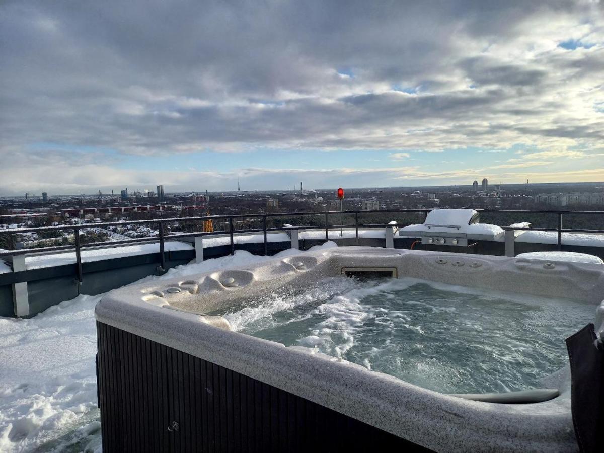Skyhouse Riga Amazing Penthouse And Spa Экстерьер фото